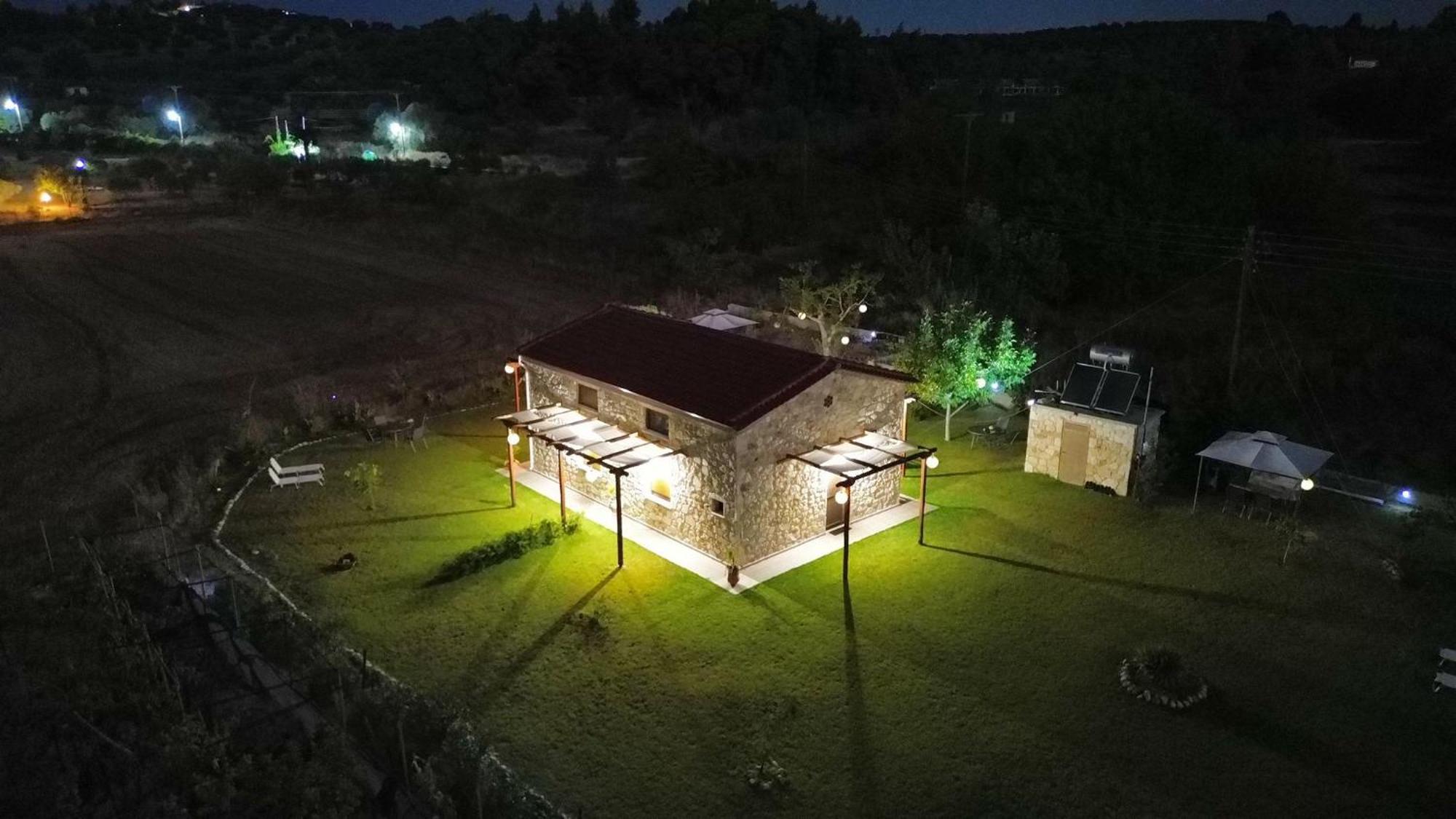 To Petrino Spiti Apartment Possidi Phòng bức ảnh